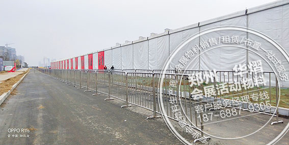 驻马店碧桂园开盘活动铁马护栏桌椅出租